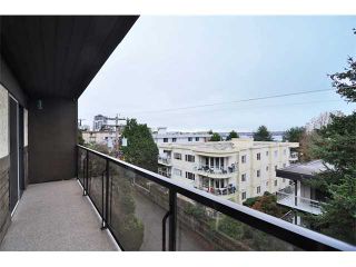 Photo 17: 303 325 W 3RD Street in North Vancouver: Lower Lonsdale Condo for sale in "HARBOUR VIEW" : MLS®# V861461