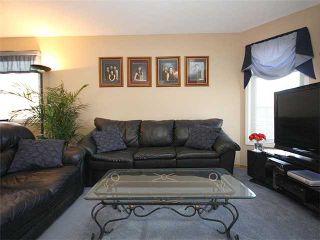 Photo 3: 167 APPLEGLEN Park SE in CALGARY: Applewood Residential Detached Single Family for sale (Calgary)  : MLS®# C3493462