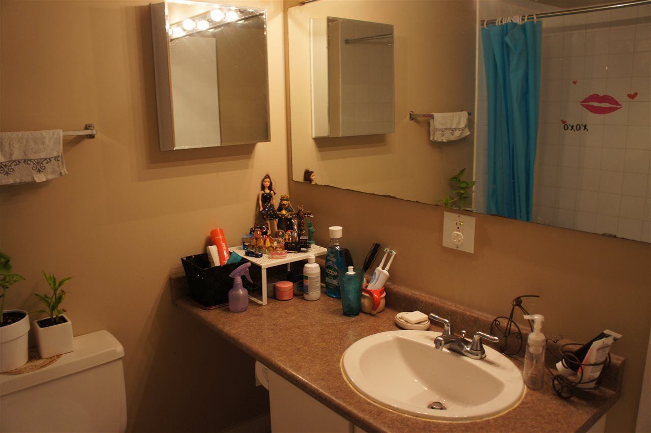 Photo 10: Photos: 702 9595 ERICKSON DRIVE in Burnaby: Sullivan Heights Condo for sale (Burnaby North)  : MLS®# R2112084