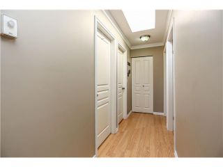 Photo 15: 407 2439 WILSON Avenue in Port Coquitlam: Central Pt Coquitlam Condo for sale in "AVEBURY POINT" : MLS®# V1027199