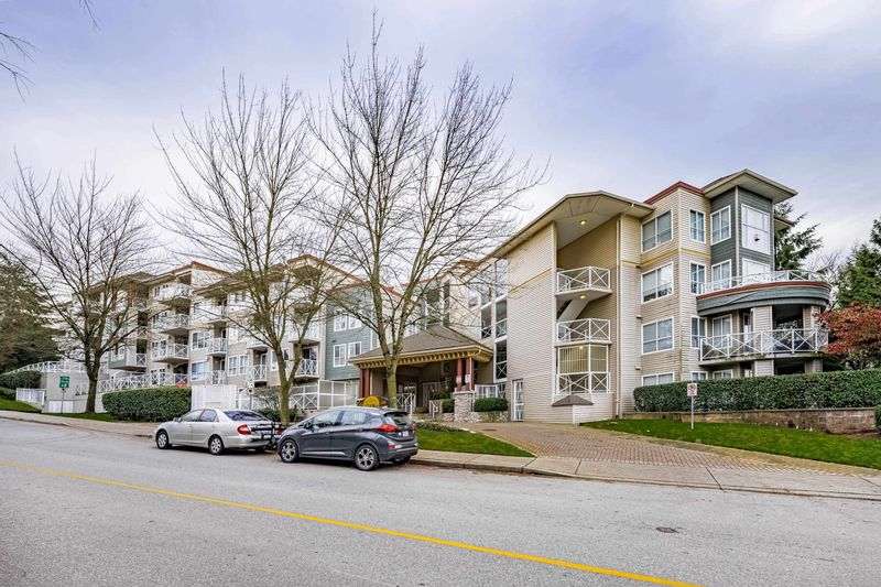 FEATURED LISTING: 424 - 528 ROCHESTER Avenue Coquitlam