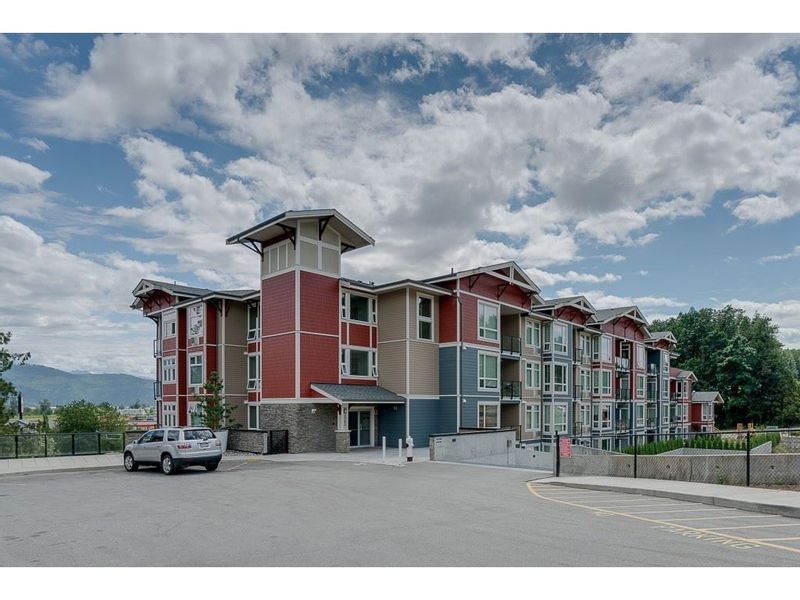 FEATURED LISTING: 410 - 2242 WHATCOM Road Abbotsford