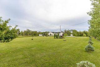 Photo 2: 14 Berg Drive in Mitchell: R16 Residential for sale : MLS®# 202219323