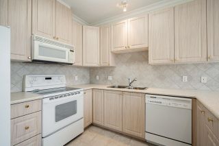 Photo 13: 2203 612 SIXTH Street in New Westminster: Uptown NW Condo for sale in "THE WOODWARD" : MLS®# R2876657