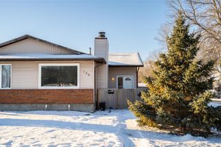 Photo 2: Sun Valley Park Bungalow: House for sale (Winnipeg) 