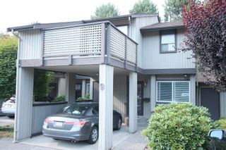 Photo 1: 9 32917 AMICUS Place in Abbotsford: Central Abbotsford Townhouse for sale in "Pine Grove Terrace" : MLS®# R2796061