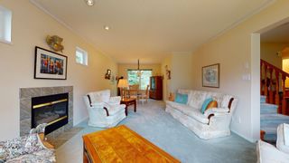 Photo 5: 1006 REGENCY Place in Squamish: Garibaldi Estates House for sale : MLS®# R2595112