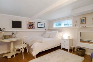 Photo 11: 370 W QUEENS Road in North Vancouver: Upper Lonsdale House for sale : MLS®# R2049324