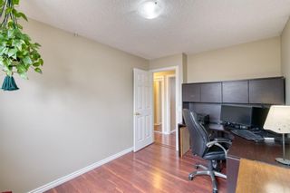 Photo 20: 487 Queensland Circle SE in Calgary: Queensland Detached for sale : MLS®# A1217425