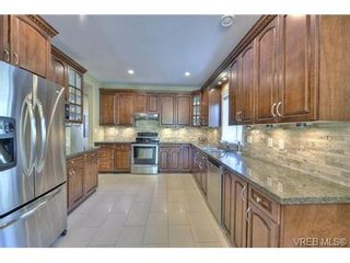 Photo 6: 1170 Deerview Pl in VICTORIA: La Bear Mountain House for sale (Langford)  : MLS®# 729928