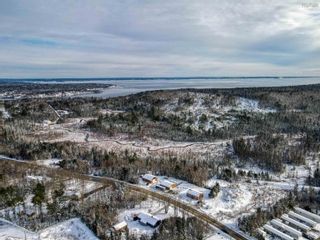 Photo 12: 327 Highway 3 in Simms Settlement: 405-Lunenburg County Residential for sale (South Shore)  : MLS®# 202129280