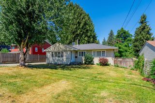 Photo 1: 14285 KINDERSLEY Drive in Surrey: Bolivar Heights House for sale (North Surrey)  : MLS®# R2799564