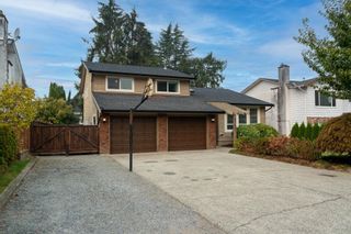 Photo 2: 3757 SANDY HILL Road in Abbotsford: Abbotsford East House for sale : MLS®# R2732315