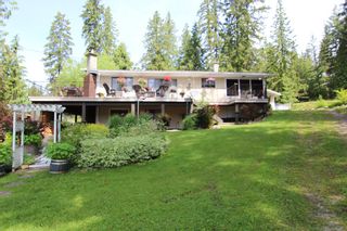 Photo 1: 36 Walker Road: Mabel Lake House for sale (Enderby)  : MLS®# 10256664