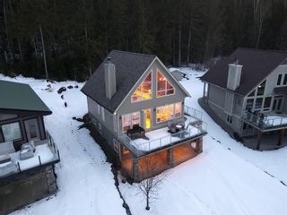 Photo 2: #52 6421 Eagle Bay Road, in Eagle Bay: House for sale : MLS®# 10270141