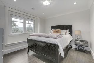 Photo 12: 3722 LONSDALE AVENUE in North Vancouver: Upper Lonsdale House for sale : MLS®# R2575971
