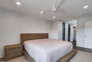 Photo 10: MISSION VALLEY Condo for sale : 2 bedrooms : 10425 Caminito Cuervo #213 in San Diego