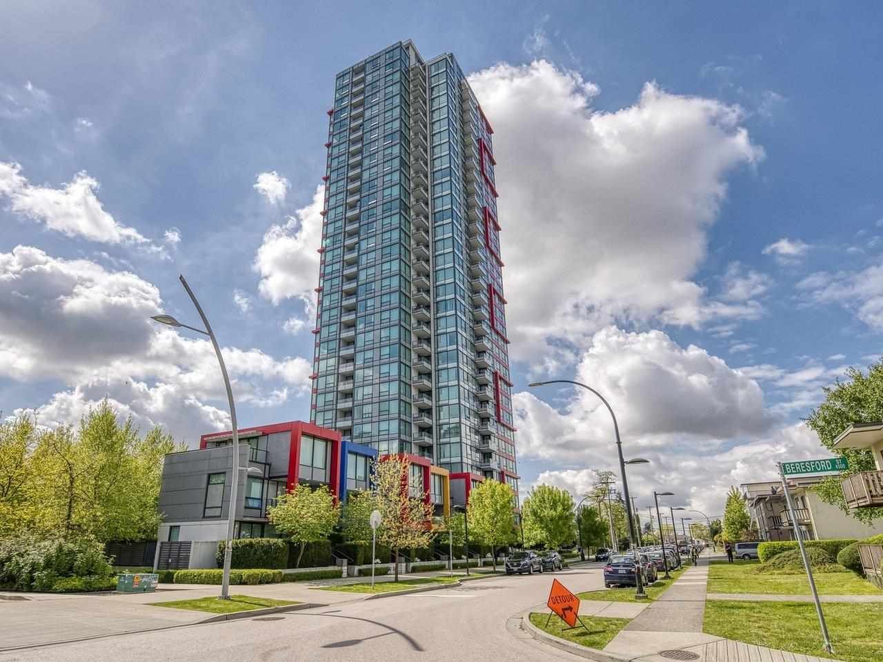 Main Photo: 2901 6658 DOW Avenue in Burnaby: Metrotown Condo for sale (Burnaby South)  : MLS®# R2578964