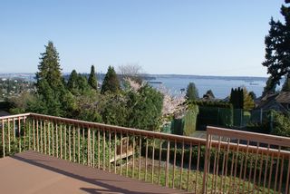 Main Photo: 2595 Palmerston Avenue in West Vancouver: Dundarave House for rent