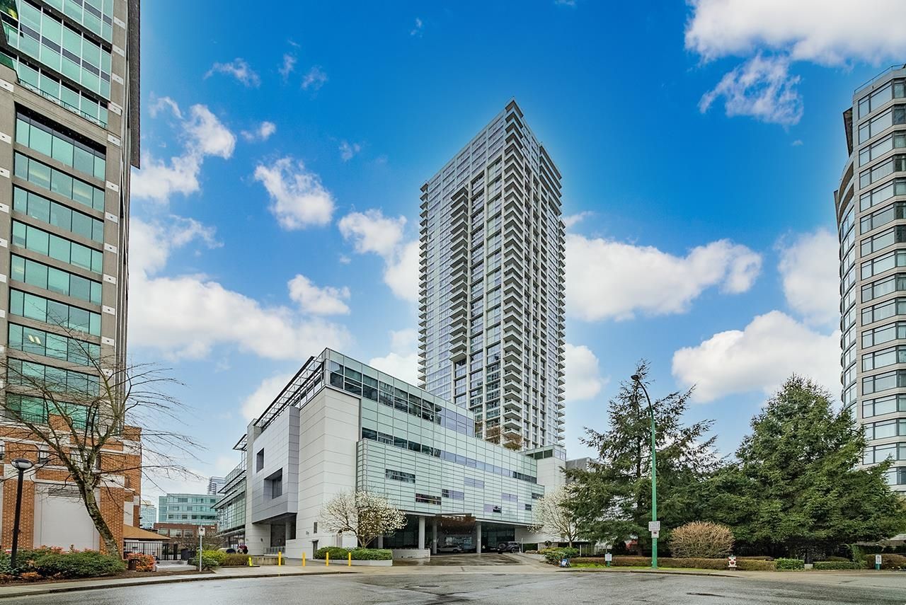 Main Photo: 3301 4508 HAZEL Street in Burnaby: Forest Glen BS Condo for sale in "SOVEREIGN" (Burnaby South)  : MLS®# R2674614