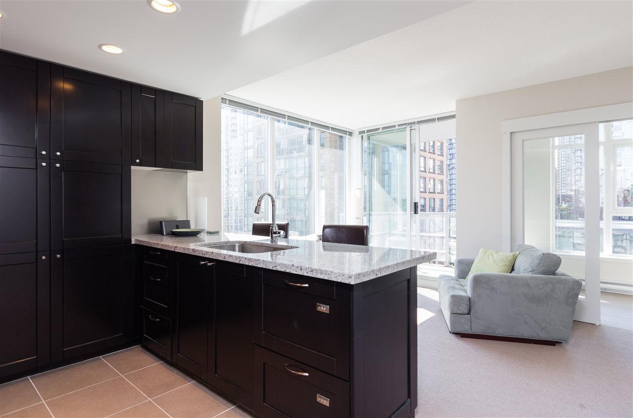 Main Photo: 907 1133 HOMER STREET in Vancouver: Yaletown Condo for sale (Vancouver West)  : MLS®# R2186123
