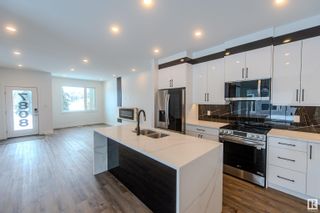 Photo 6: 7808 98A Avenue in Edmonton: Zone 19 House Half Duplex for sale : MLS®# E4378824