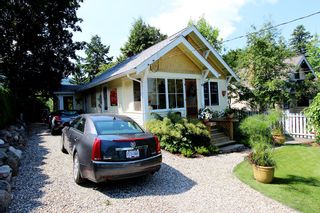 Photo 3: 750 NE 2nd Avenue in Salmon Arm: House for sale : MLS®# 10102847