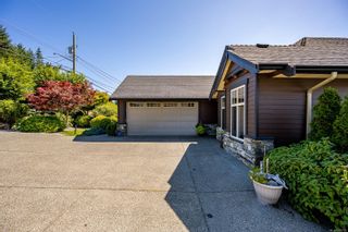 Photo 64: 823 Thorpe Ave in Courtenay: CV Courtenay East House for sale (Comox Valley)  : MLS®# 938702