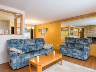 Photo 10: 3743 Uplands Dr in NANAIMO: Na Uplands House for sale (Nanaimo)  : MLS®# 831352