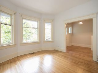 Photo 4: 1956 GRAVELEY Street in Vancouver: Grandview VE House for sale (Vancouver East)  : MLS®# R2121036