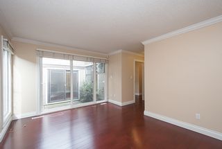Photo 13: 6561 PINEHURST Drive in Vancouver: South Cambie Townhouse for sale in "Langara Estates II" (Vancouver West)  : MLS®# R2146343
