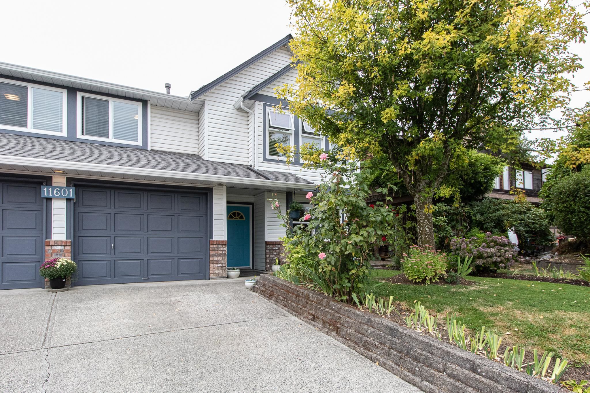 Main Photo: 11601 231B Street in Maple Ridge: East Central House for sale : MLS®# R2724514
