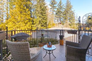 Photo 28: 200 595 Latoria Rd in Colwood: Co Olympic View Condo for sale : MLS®# 893973
