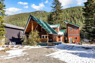 Photo 2: 47075 SNOWMIST Drive in Agassiz: Hemlock House for sale in "Sasquatch Mountain Resort" (Mission)  : MLS®# R2878337