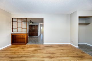 Photo 2: 10330-10332 156 Street in Edmonton: Zone 21 House Duplex for sale : MLS®# E4272301