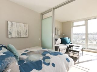 Photo 11: 514 1783 MANITOBA Street in Vancouver: False Creek Condo for sale in "The Residences at the West" (Vancouver West)  : MLS®# R2141782