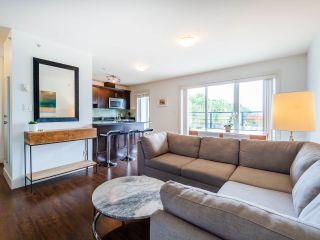 Photo 4: PH1 1777 KINGSWAY Avenue in Vancouver: Victoria VE Condo for sale in "NORTHVIEW LANDING" (Vancouver East)  : MLS®# R2474993