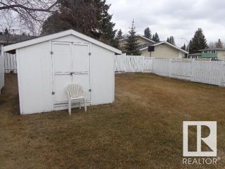 Photo 31: 7652 172 Street in Edmonton: Zone 20 House Half Duplex for sale : MLS®# E4281888