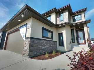 Photo 2: 338 Zimmerman Drive in Winnipeg: House for sale : MLS®# 202322233