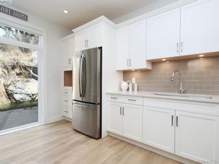 Photo 10: 9 Avanti Pl in VICTORIA: VR Hospital Row/Townhouse for sale (View Royal)  : MLS®# 830441