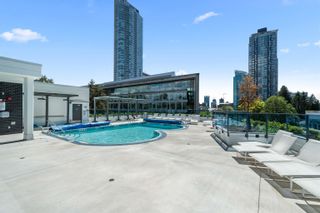 Photo 14: 812 10448 UNIVERSITY Drive in Surrey: Whalley Condo for sale in "UNIVERSITY DISTRICT SOUTH" (North Surrey)  : MLS®# R2881379