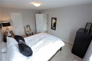 Photo 14: 809 Fowles Court in Milton: Harrison House (3-Storey) for sale : MLS®# W3740802