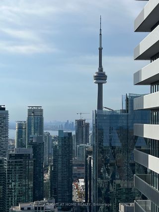 Photo 5: Ph212 138 Downes Street in Toronto: Waterfront Communities C1 Condo for lease (Toronto C01)  : MLS®# C7382862
