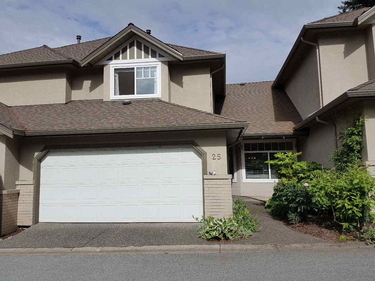 Main Photo: 25 15151 26 AVENUE in : Sunnyside Park Surrey Townhouse for sale : MLS®# R2172703