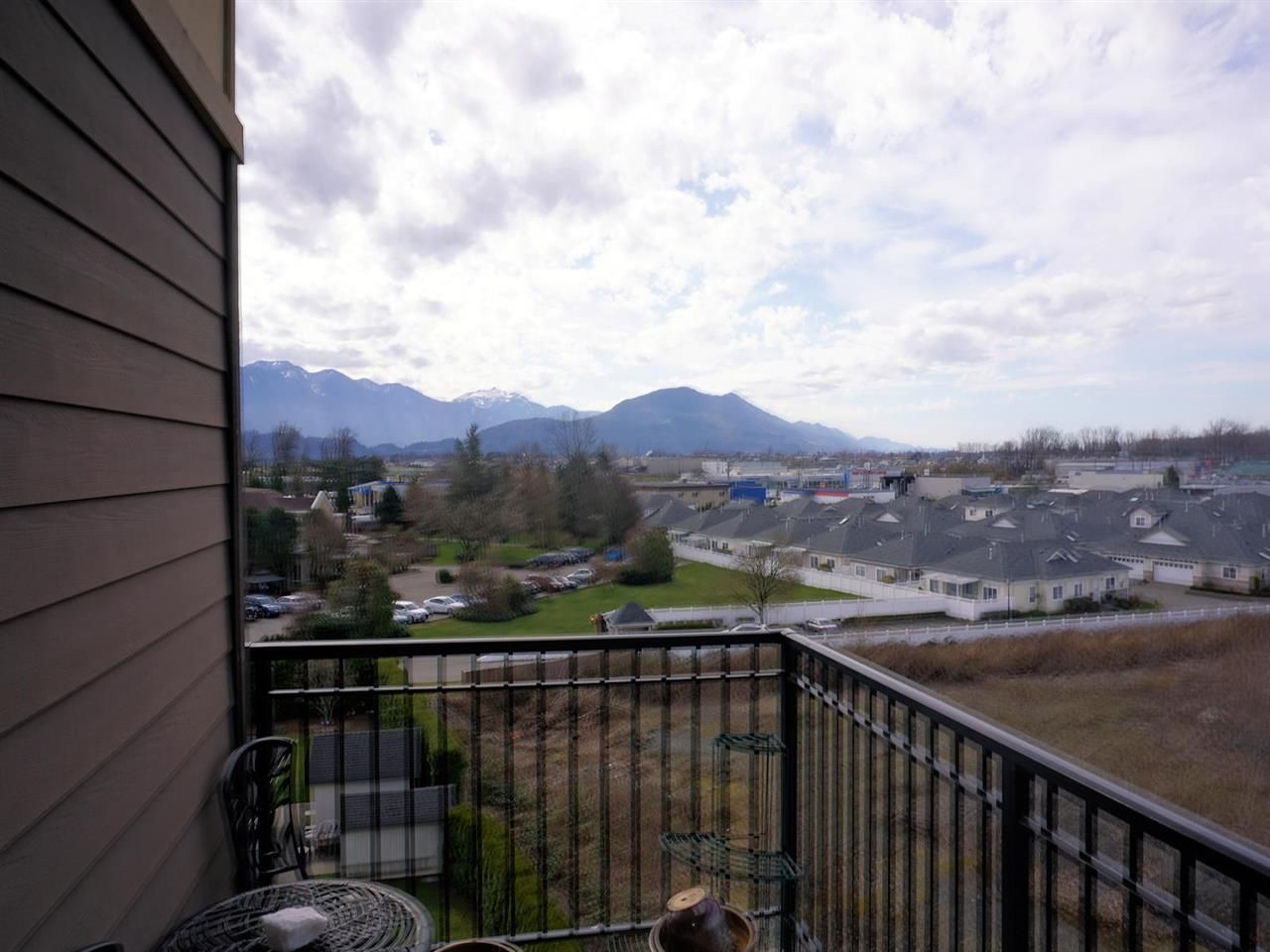 Photo 11: Photos: 408 8531 YOUNG Road in Chilliwack: Chilliwack W Young-Well Condo for sale in "AUBURN RETIREMENT" : MLS®# R2250880