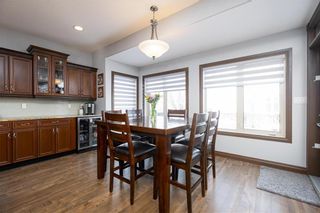 Photo 9: 108 Yorkwood Drive in Winnipeg: Royalwood Residential for sale (2J)  : MLS®# 202201896