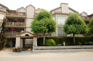 Photo 2: 102 19131 FORD Road in Pitt Meadows: Central Meadows Condo for sale in "WOODFORD MANOR" : MLS®# R2193158