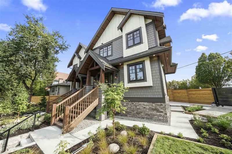 FEATURED LISTING: 908 17TH Avenue East Vancouver