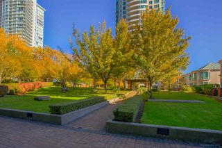 Photo 19: 1904 6611 SOUTHOAKS Crescent in Burnaby: Highgate Condo for sale (Burnaby South)  : MLS®# R2216426