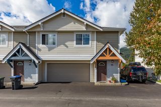 Photo 3: 95 1821 WILLOW Crescent in Squamish: Garibaldi Estates Townhouse for sale in "Willow Village" : MLS®# R2620539